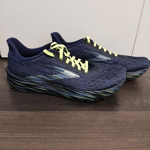 Brooks Hyperion Tempo 2023 Boston Marathon edition